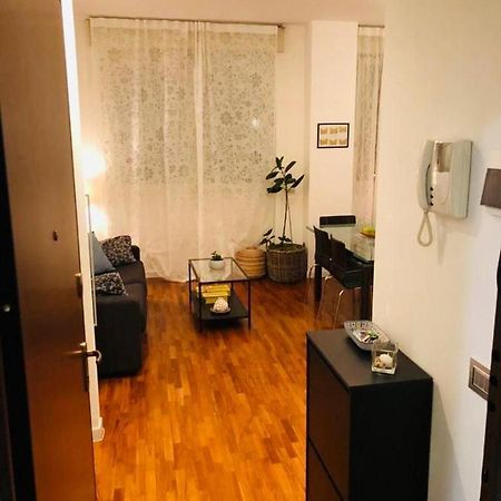 Portavenezia49 - Appartamento Milano Porta Venezia Con Jacuzzi Милано Екстериор снимка
